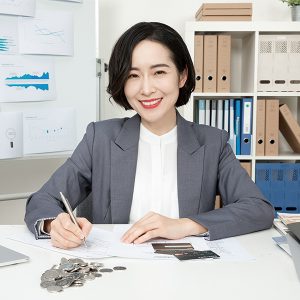 王總 – 職位：財務(wù)經(jīng)理